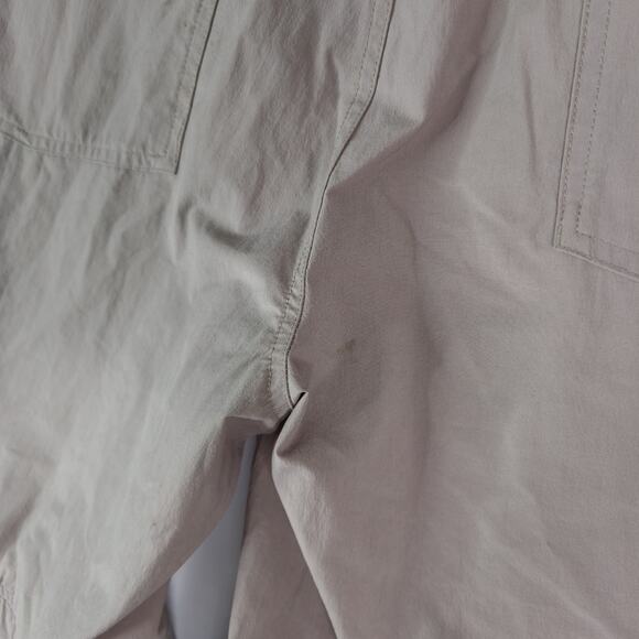 Cabelas Shorts Mens 42 Cargo Camping Nylon Hiking Performance Insect Defense - Picture 12 of 16